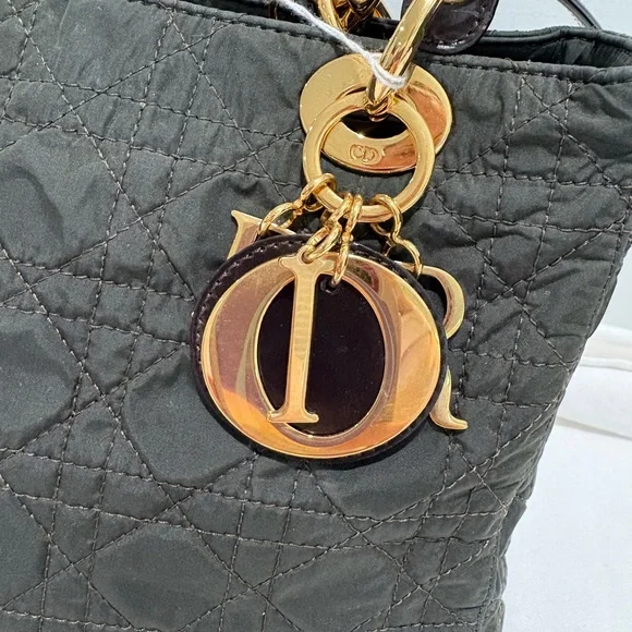 Authentic Christian Dior Lady Dior green Cannage Quilted Bag w/ certificate - Picture 12 of 16